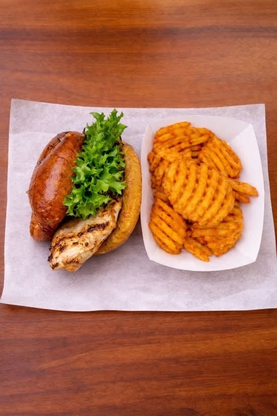 Grilled Chicken Sandwich Tray (10).